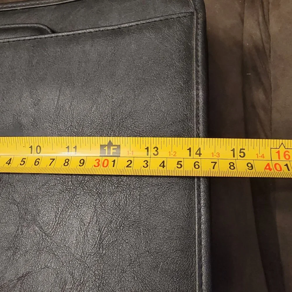 Leeds Mickey Mouse Black Carry Binder Briefcase School Work Retractable Handle